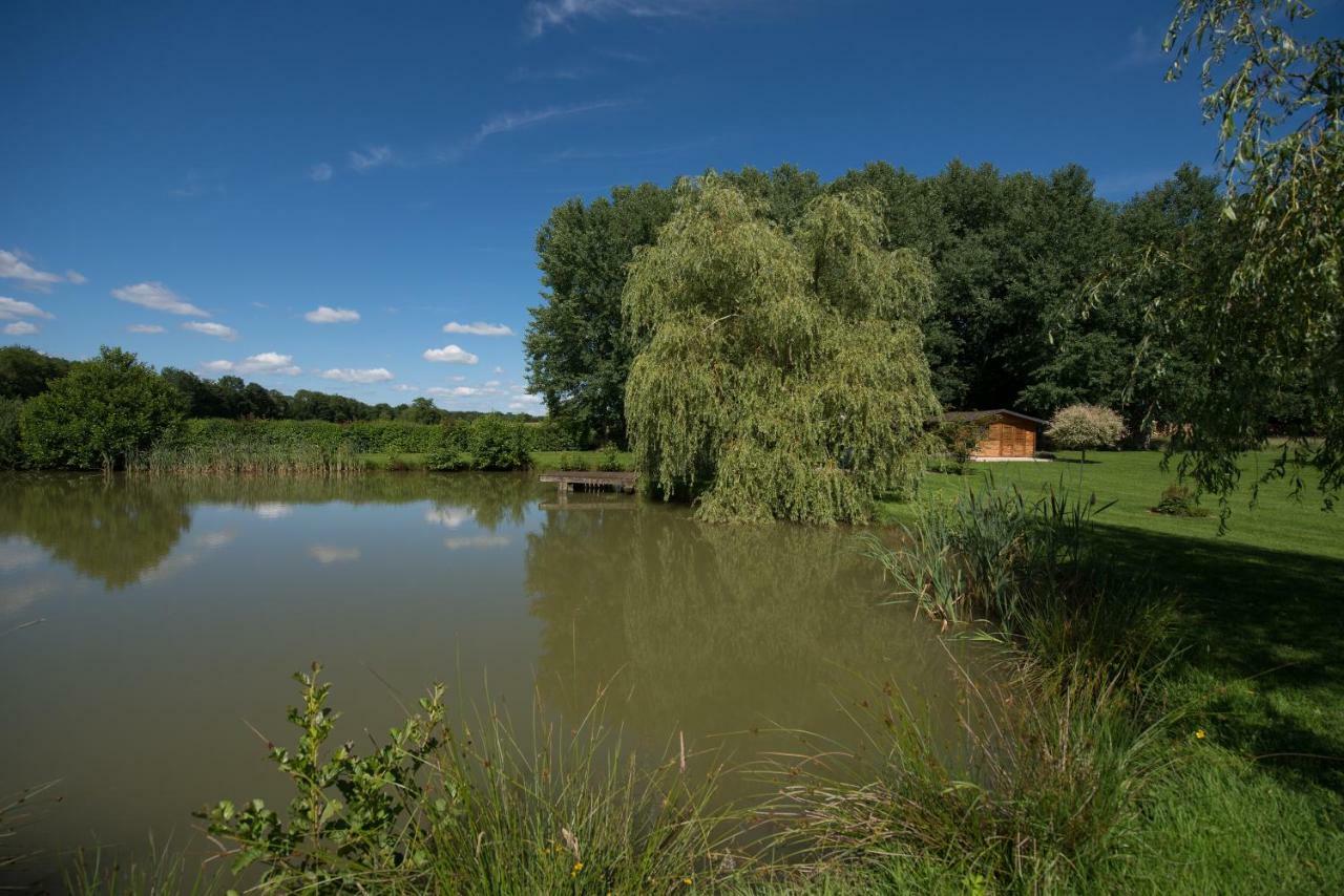 Gite Des Peupliers Girondelle Exterior foto